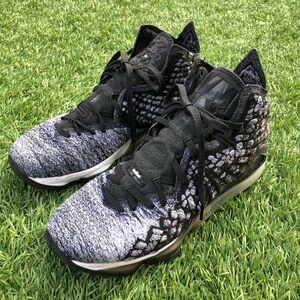 Nike Lebron 17 Black White “In The Arena” Basketball Shoes Men’s 13